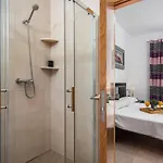 Villa Kobe - Plusholidays *