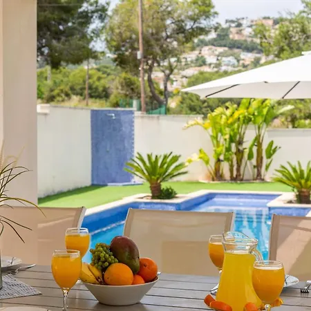 Villa Kobe - Plusholidays *