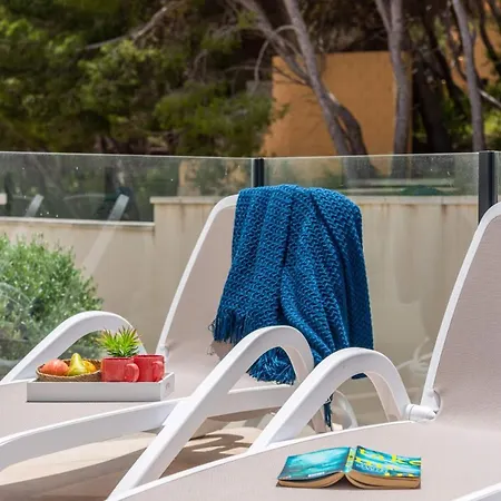 Villa Kobe - Plusholidays