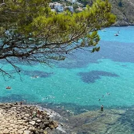 Villa Kobe - Plusholidays *
