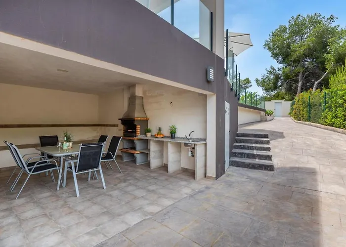 Kobe - Plusholidays * Teulada
